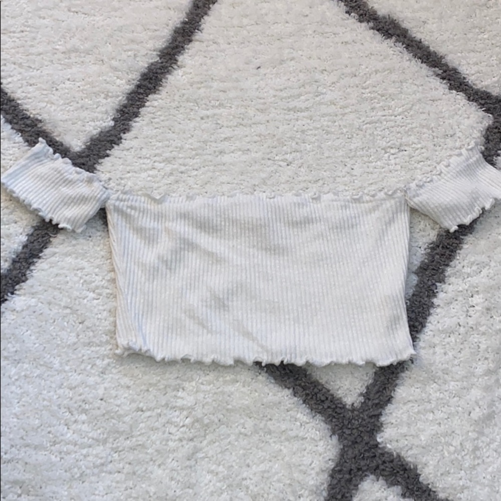 Only worn once crop top